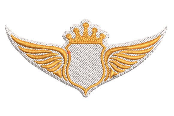 Winged Crown Frame: A Designer’s Review for Premium Sweatshirts